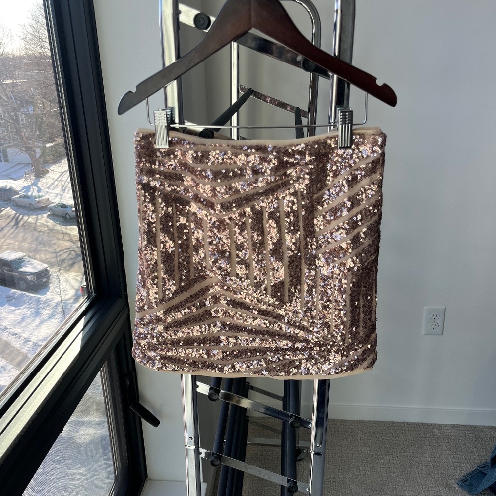 Forever 21 gold sequin miniskirt Small